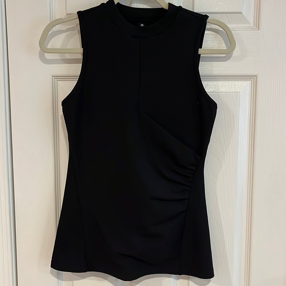 Athleta Tops - Athleta XS women’s dressy tank with one side rushing Super Slimming!